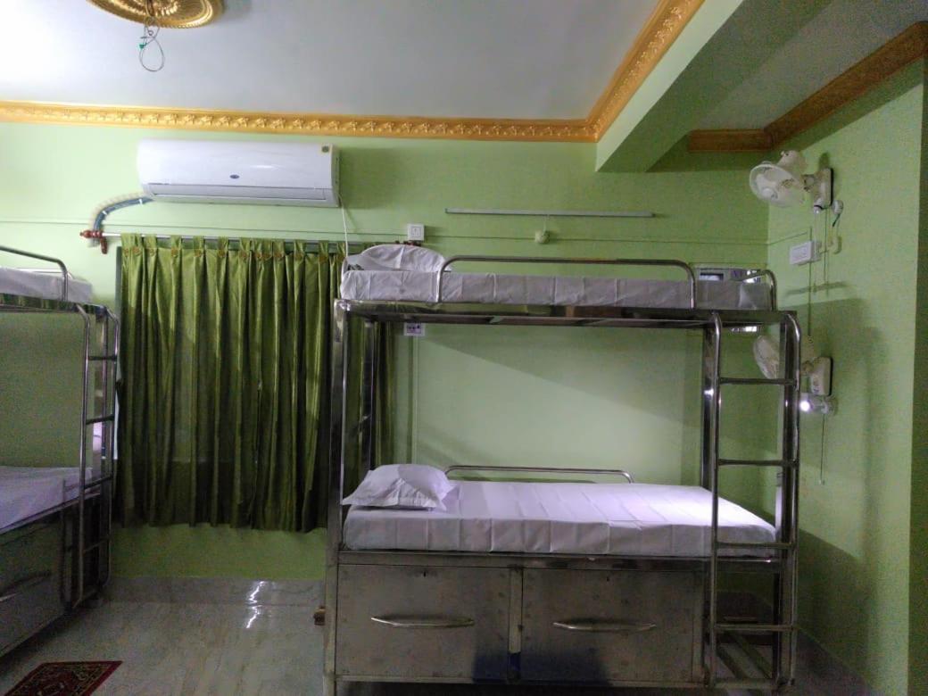 Kolkata Guest House Exterior photo